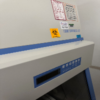 Thermo 1300 Series A2 4' BioSafety Cabinet image 2